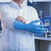 Ansell MICROFLEX® 93-243 nitrile disposable gloves